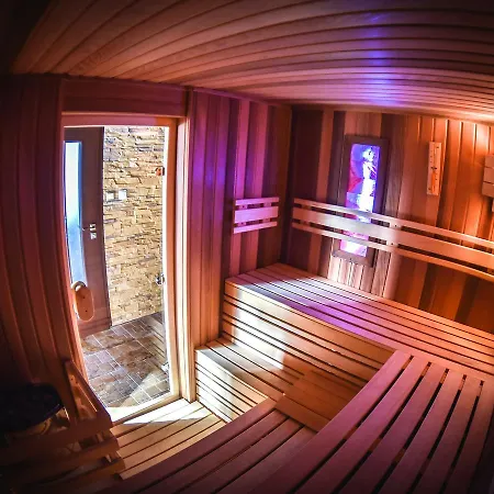 Wellness Lampasik 4* Ружомберок