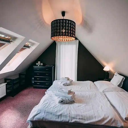 Bed & Breakfast Wellness Lampasik