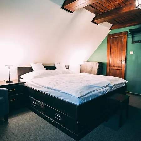 Bed & Breakfast Wellness Lampasik 4*